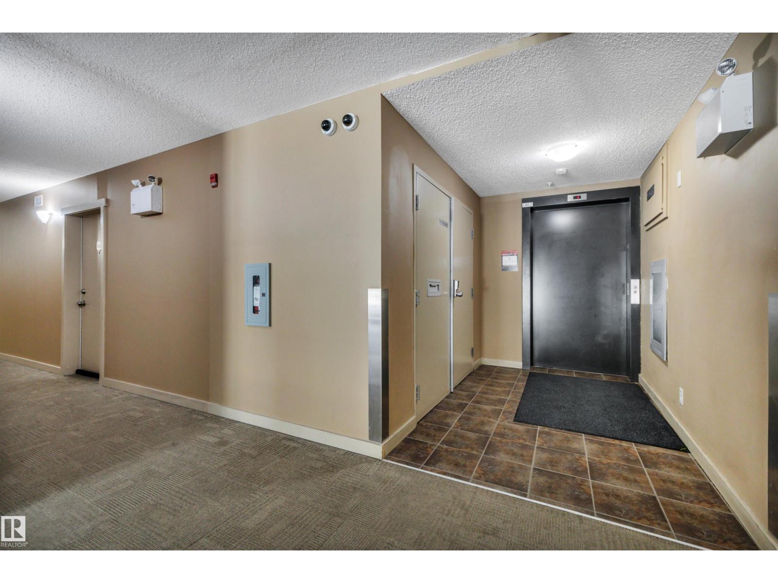 #415 12035 22 AV SW - 6