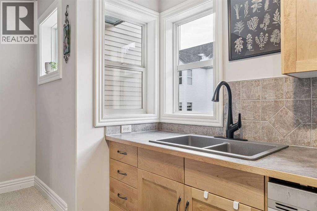 Single Family House 4 Level for Sale in  Bridlewood Lane SW Bridlewood Calgary 