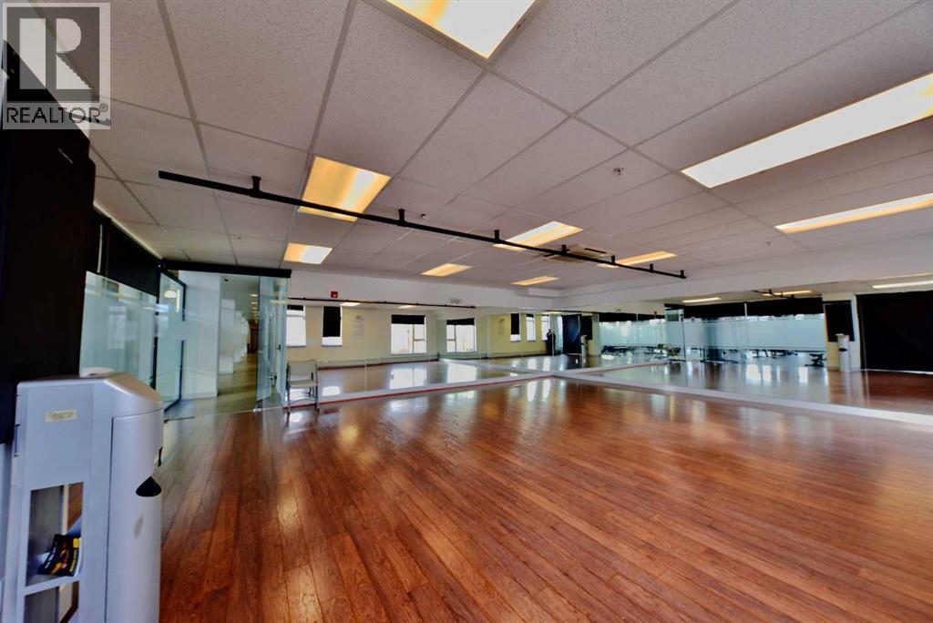 #121 63 INGLEWOOD PARK SE - 20