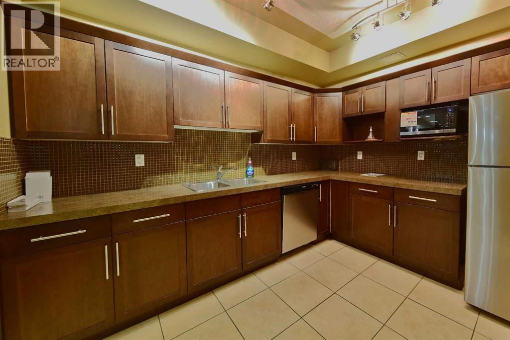 #121 63 INGLEWOOD PARK SE - 28