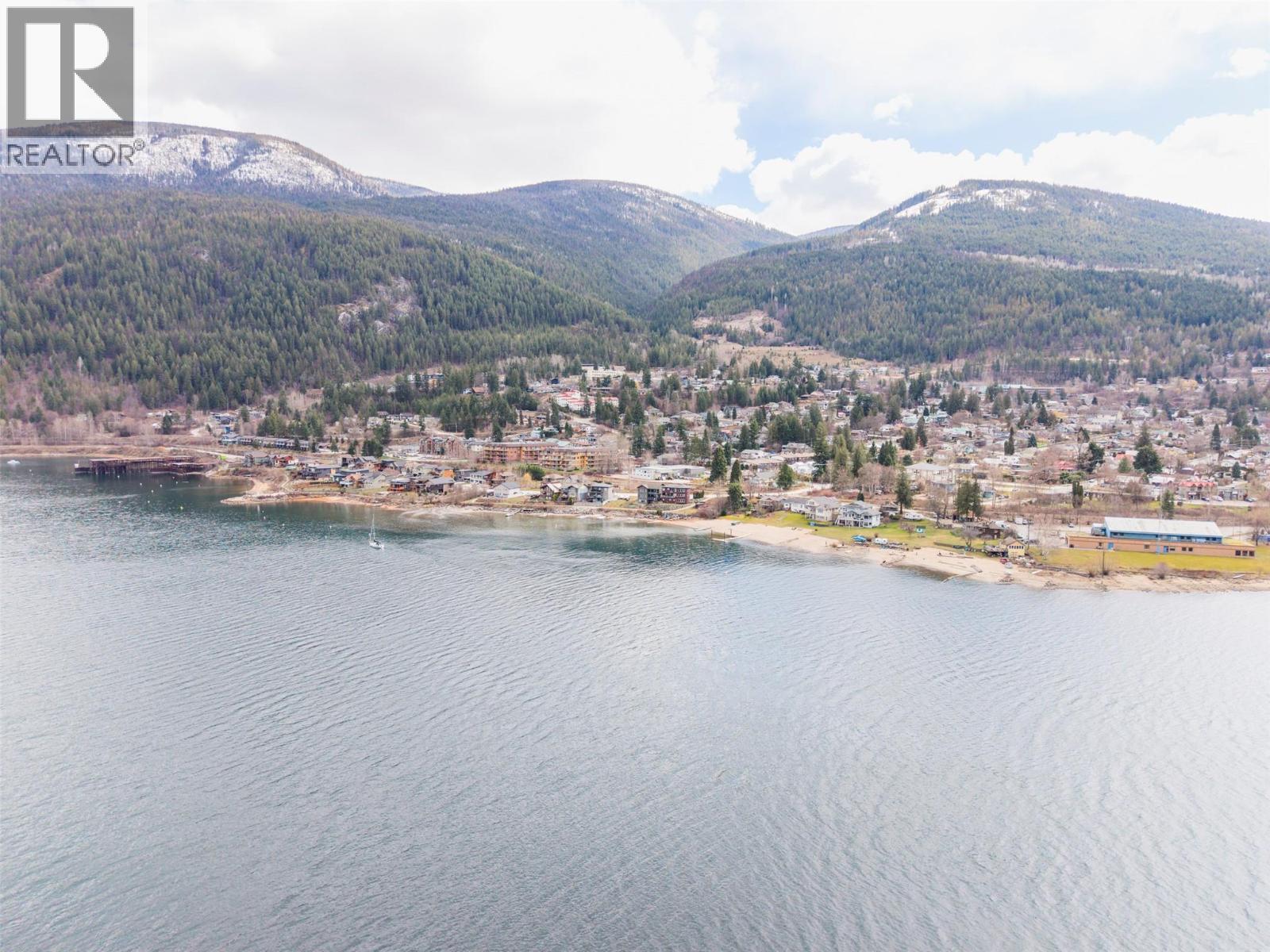  1002 Sproat Drive, Nelson