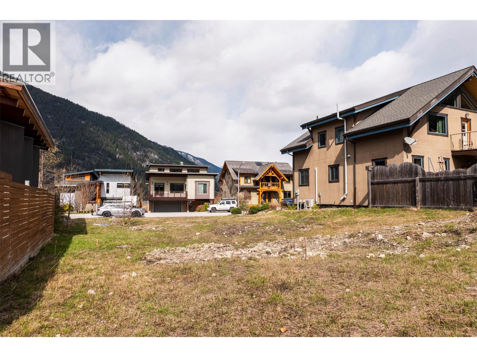  1002 Sproat Drive, Nelson