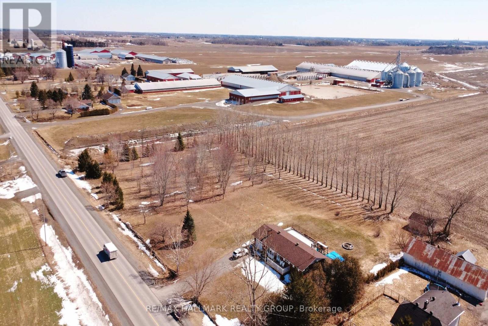 6151 MALAKOFF ROAD - 37