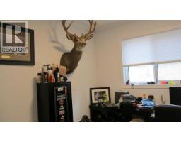 4873 Kemmi Crescent, 108 Mile Ranch, BC V0K2Z0 Photo 18