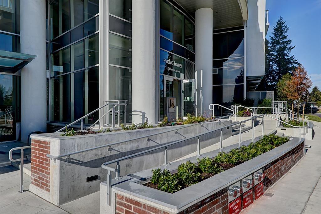 1008 13308 CENTRAL Avenue - photo 2