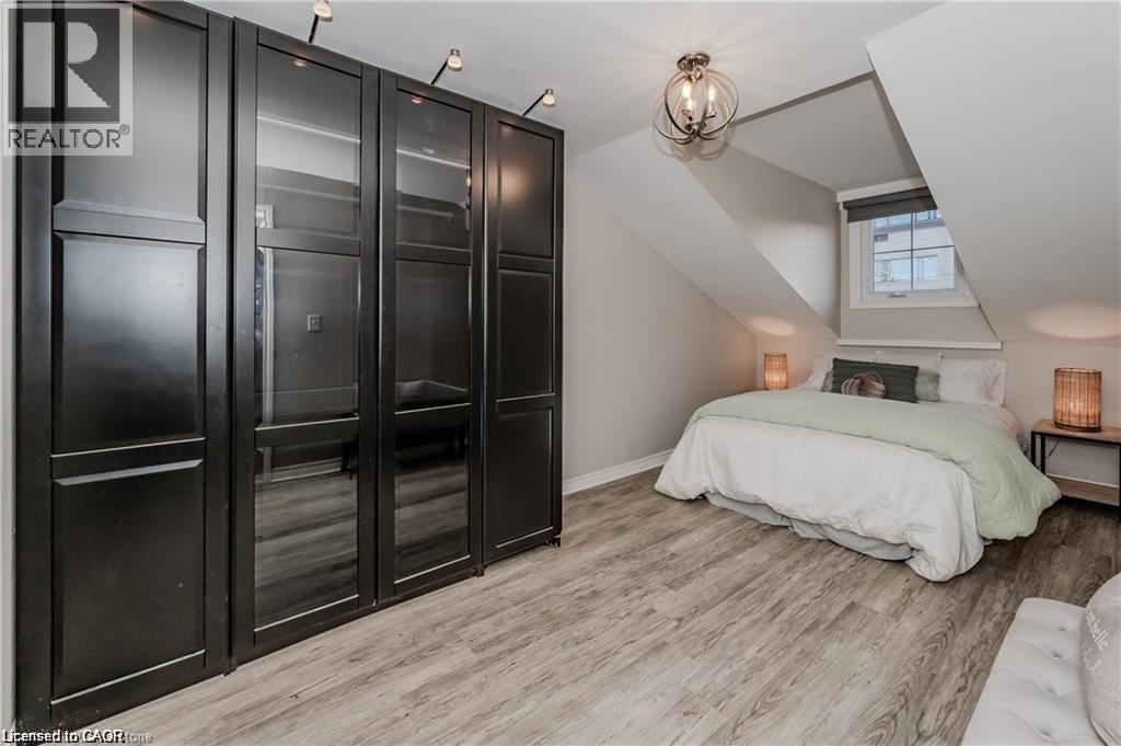 16-18 ST ANDREWS Street, Cambridge, Ontario, N1S1M4 — Photo 30