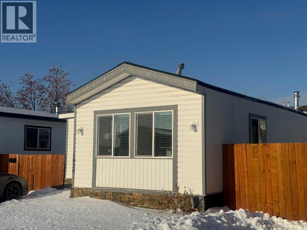 Single Family House Mobile Home for Sale in #   Gray Drive Glendale Red Deer 