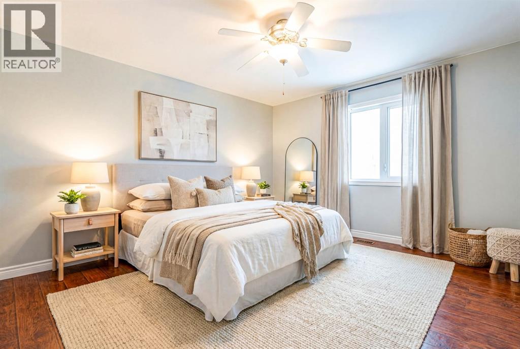 Single Family House 4 Level for Sale in  Scenic Way NW Scenic Acres Calgary 