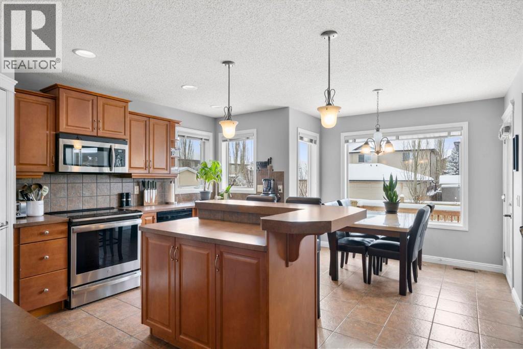 Single Family House for Sale in  Coventry Hills Drive NE Coventry Hills Calgary 