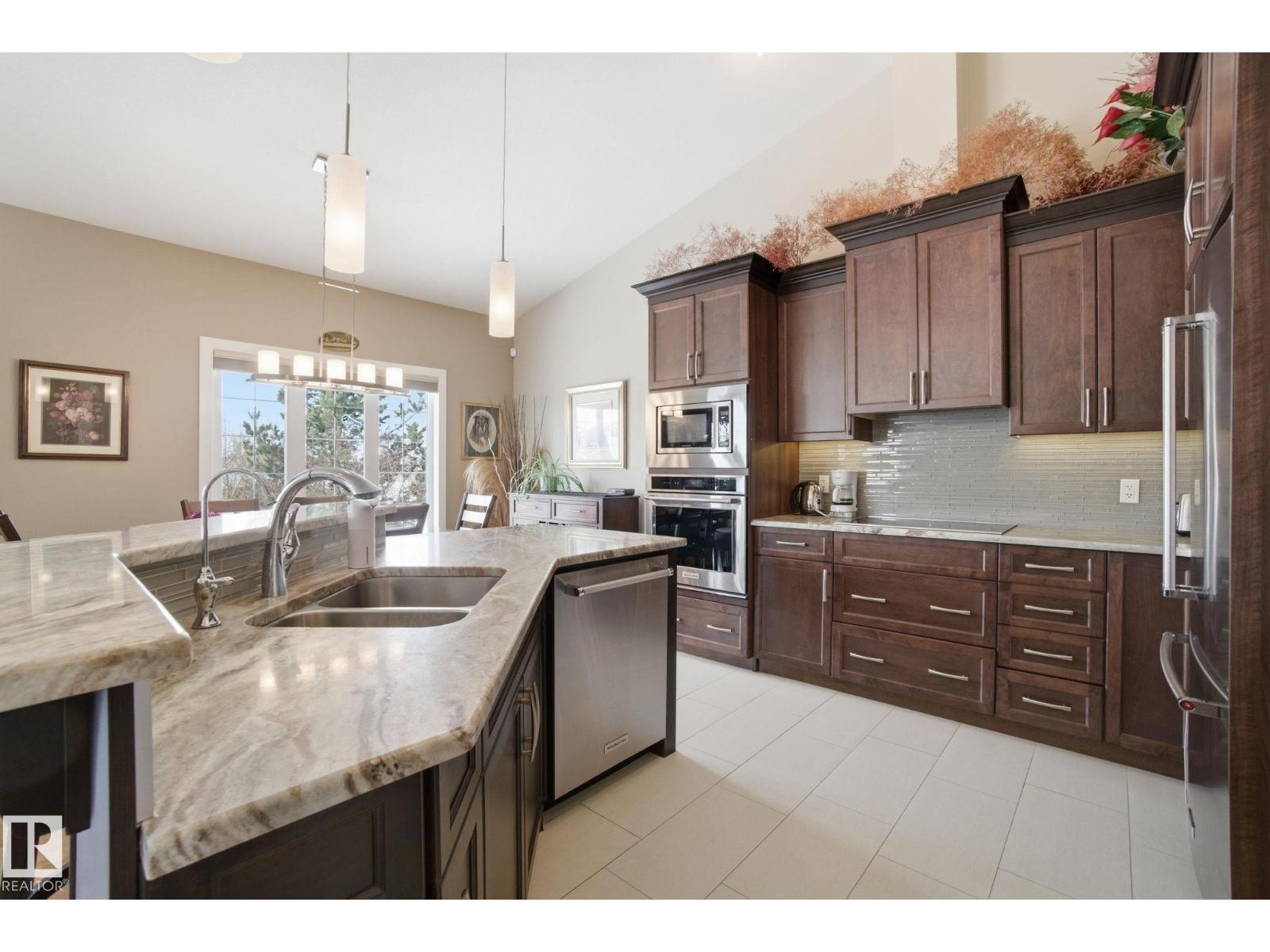 #16 3090 CAMERON HEIGHTS WY NW, Edmonton