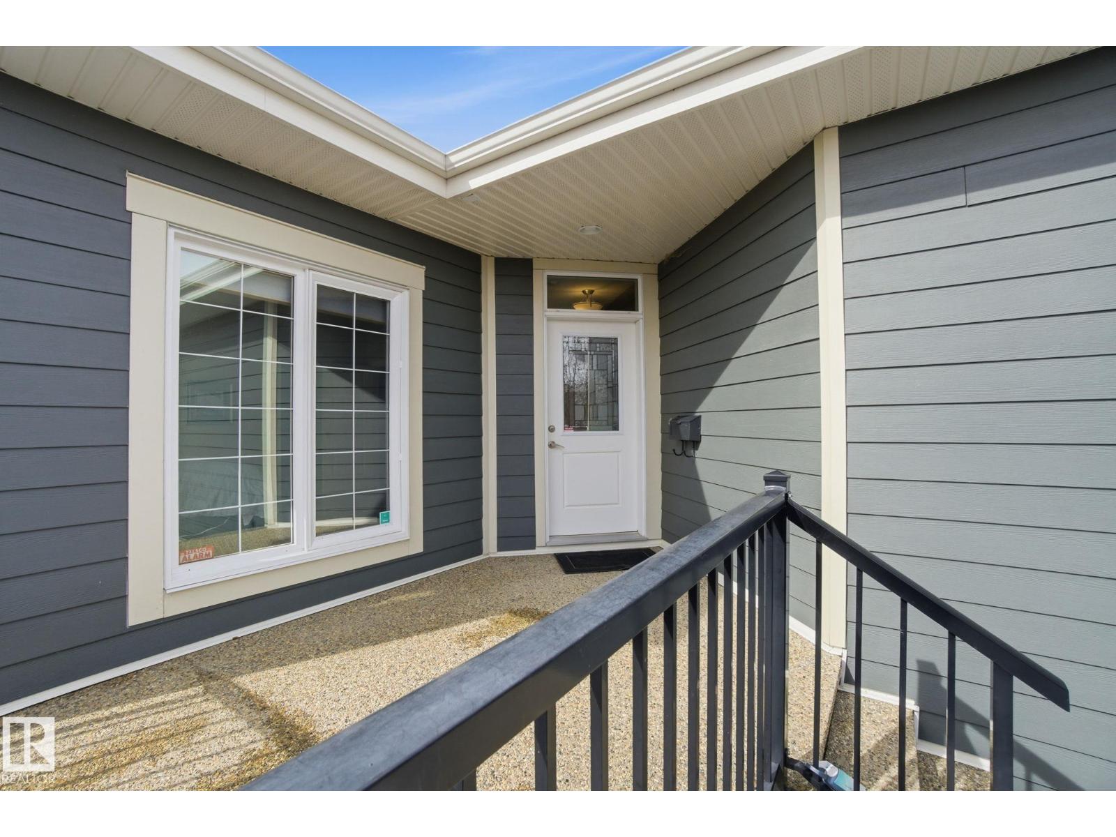 #16 3090 CAMERON HEIGHTS WY NW, Edmonton