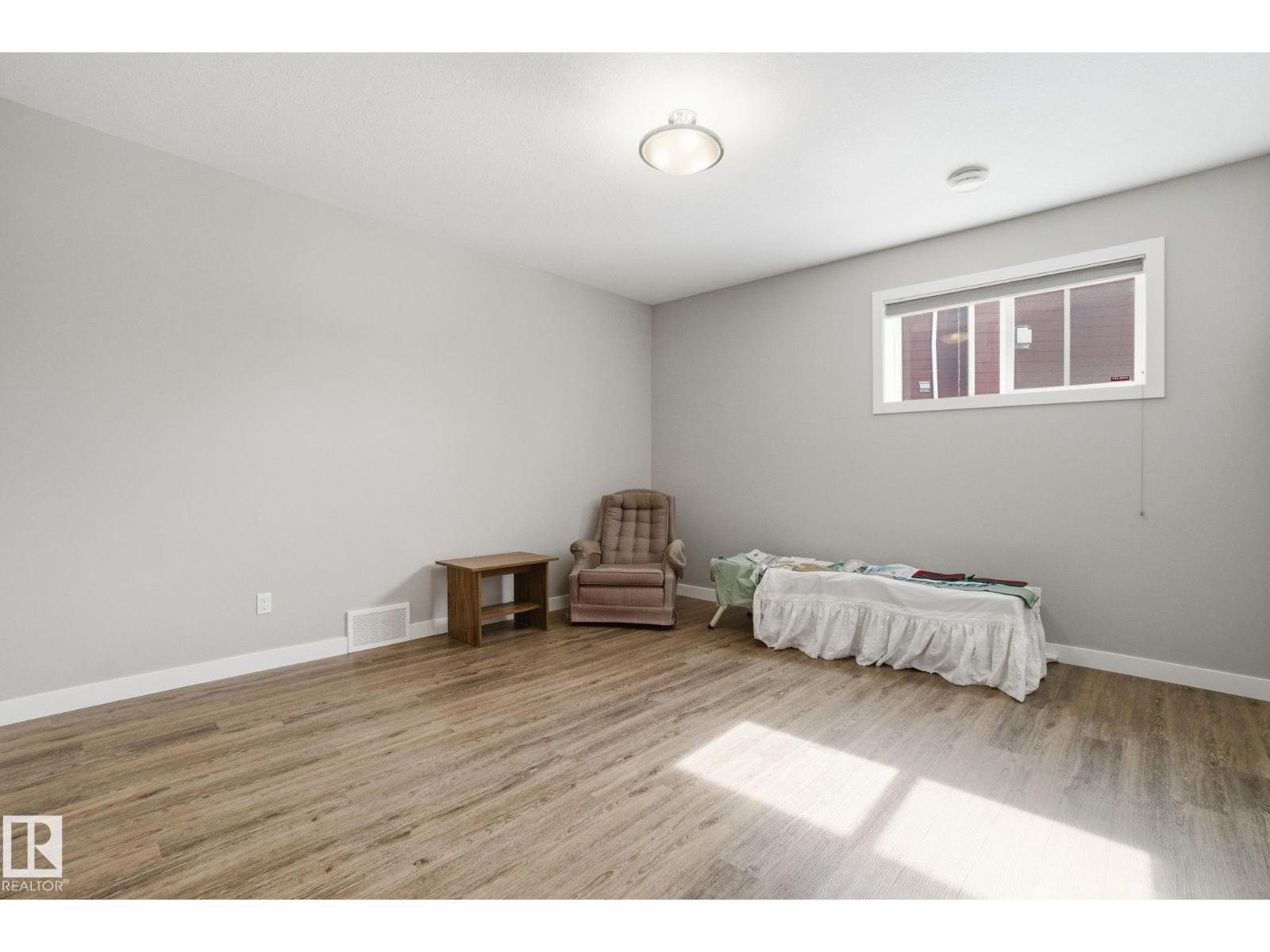#16 3090 CAMERON HEIGHTS WY NW, Edmonton