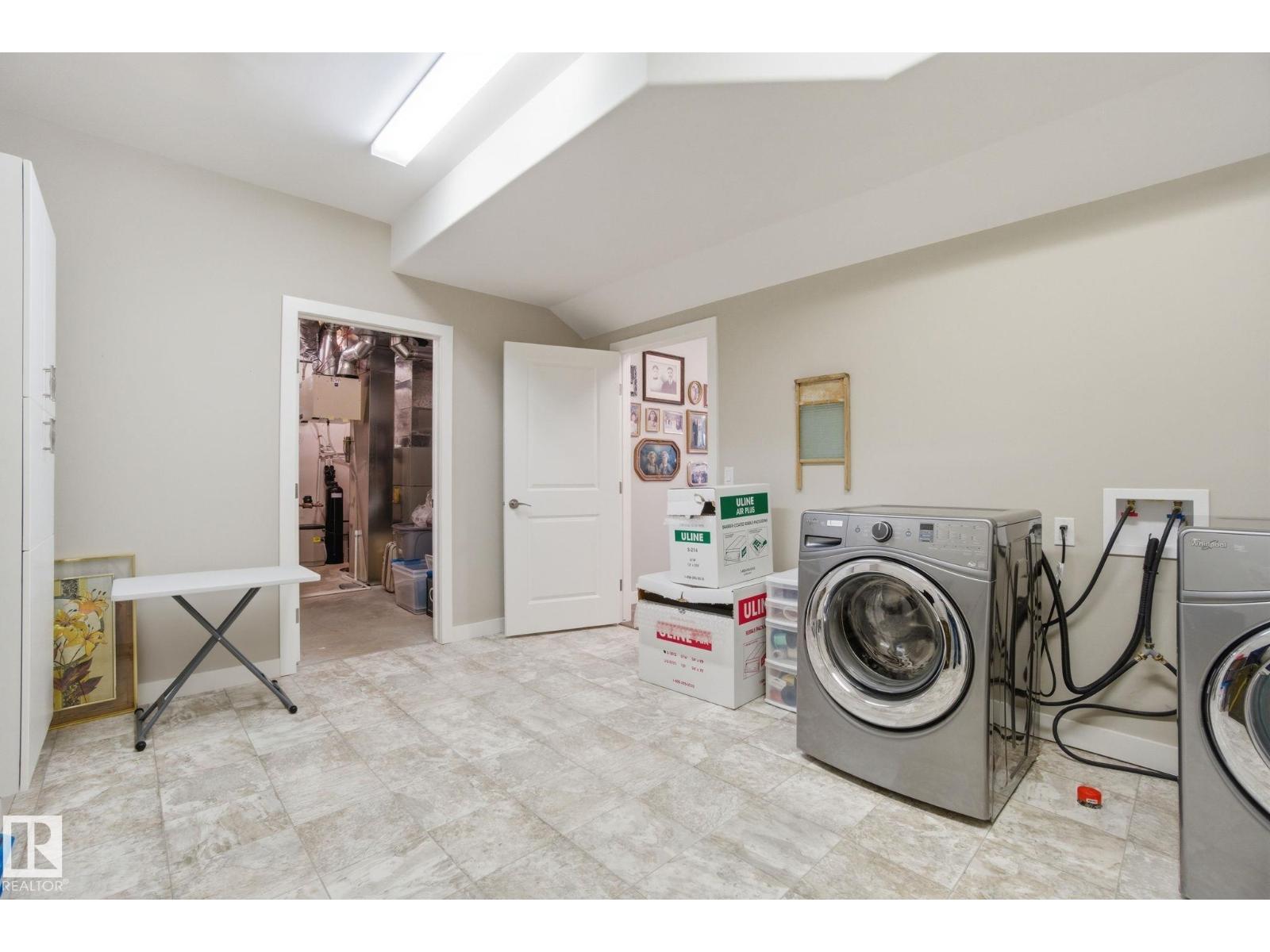 #16 3090 CAMERON HEIGHTS WY NW, Edmonton