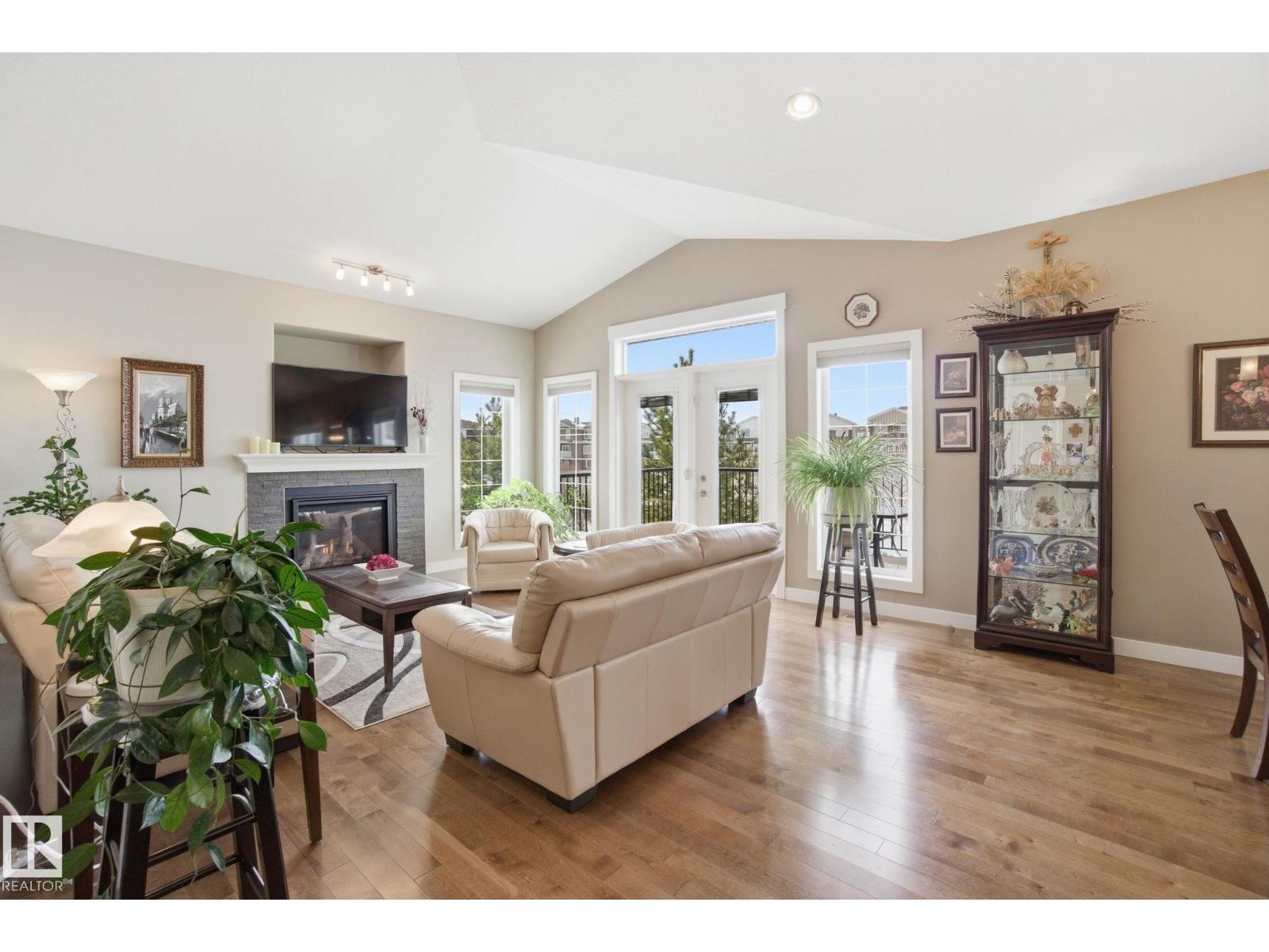 #16 3090 CAMERON HEIGHTS WY NW, Edmonton