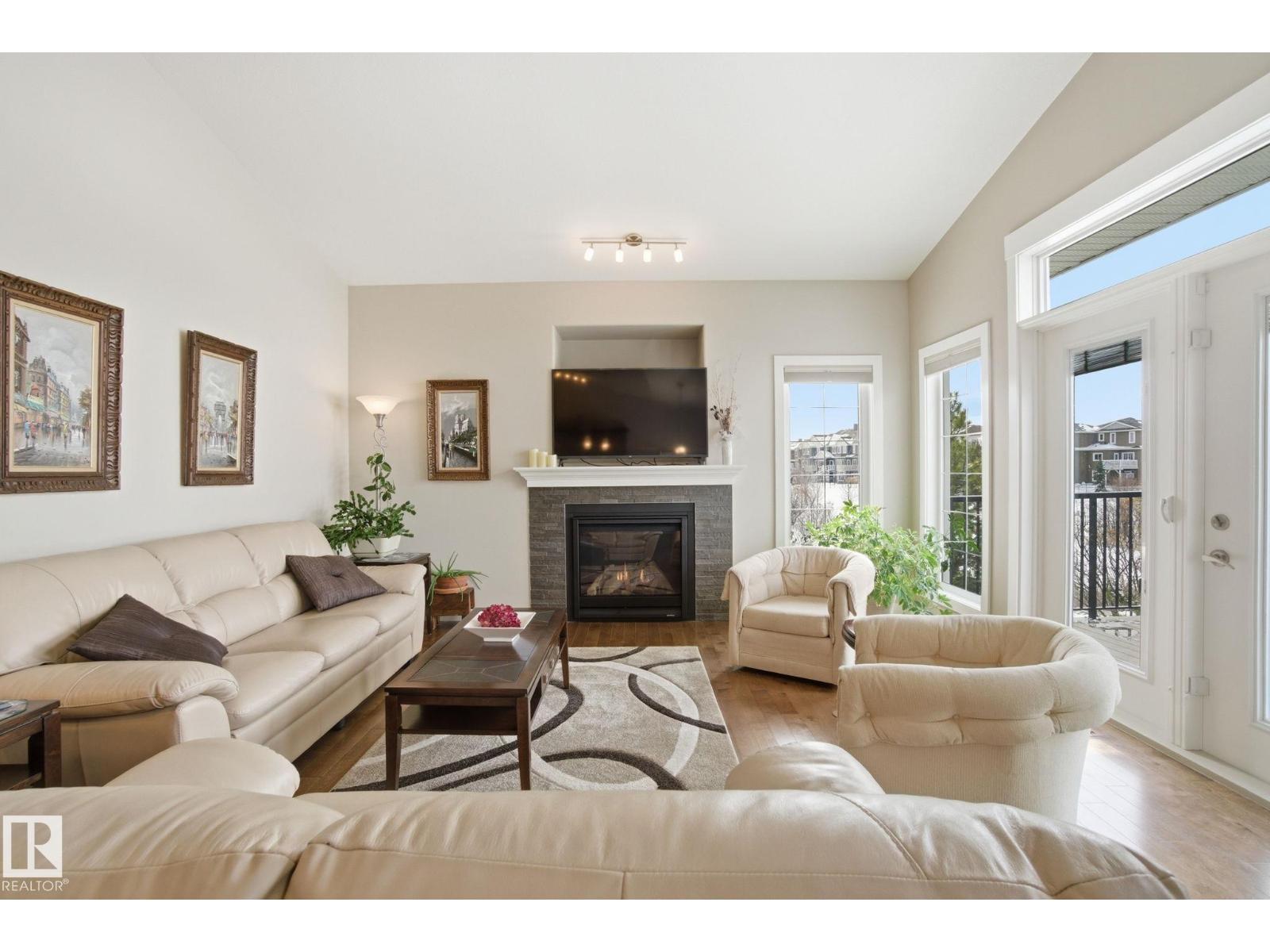 #16 3090 CAMERON HEIGHTS WY NW, Edmonton