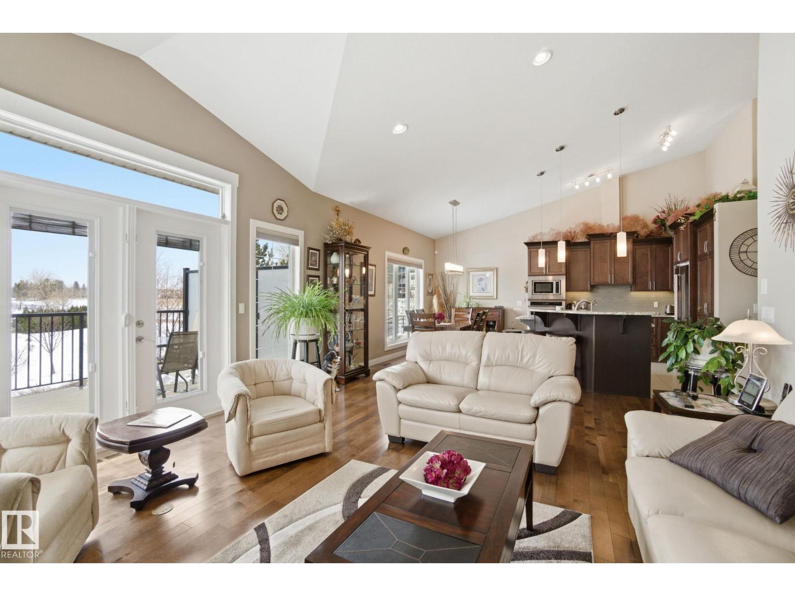 #16 3090 CAMERON HEIGHTS WY NW, Edmonton