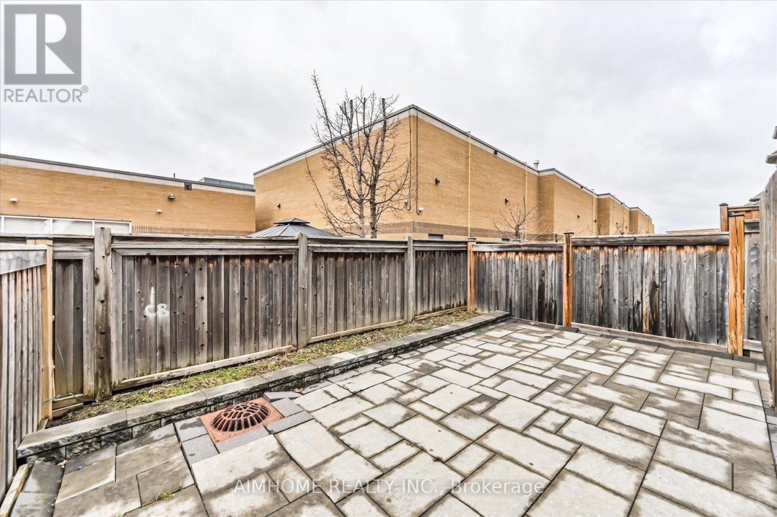 52 VEDETTE WAY - 35