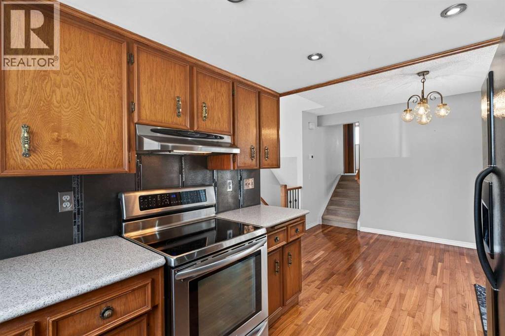 Single Family House 4 Level for Sale in  Taraglen Court NE Taradale Calgary 