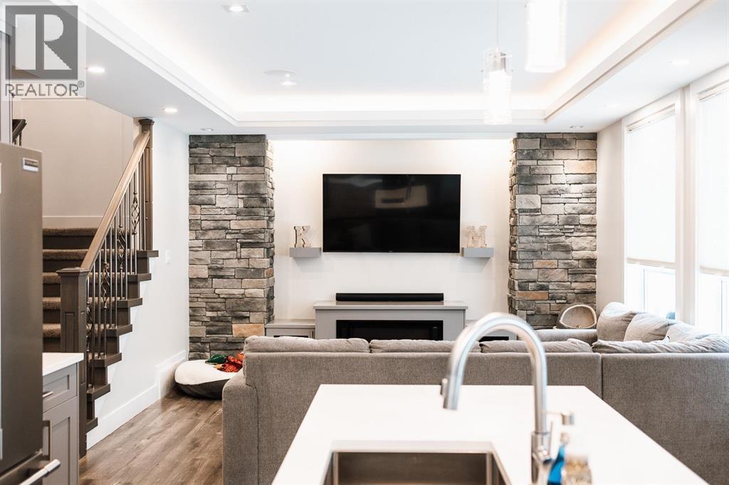 3922 AREND DRIVE - 16