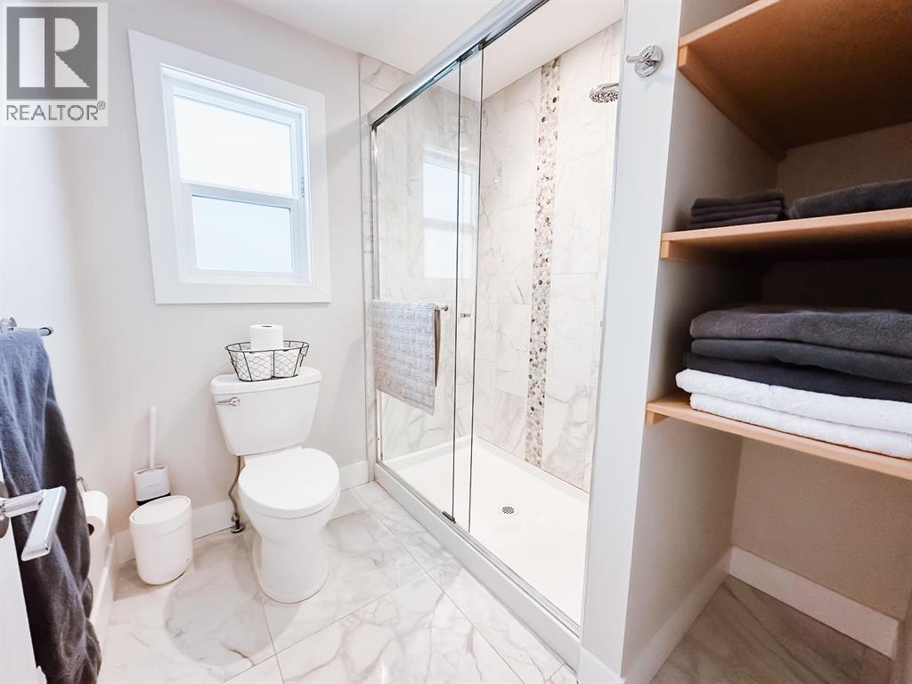 3922 AREND DRIVE - 21