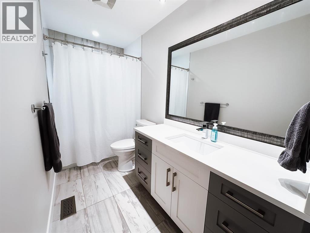 3922 AREND DRIVE - 24