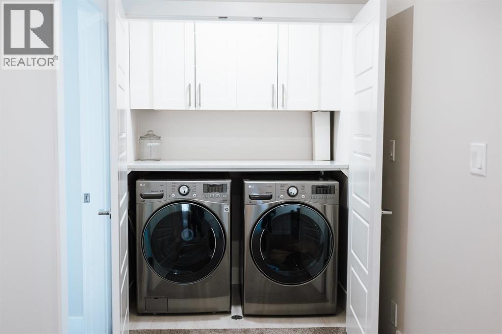 3922 AREND DRIVE - 25