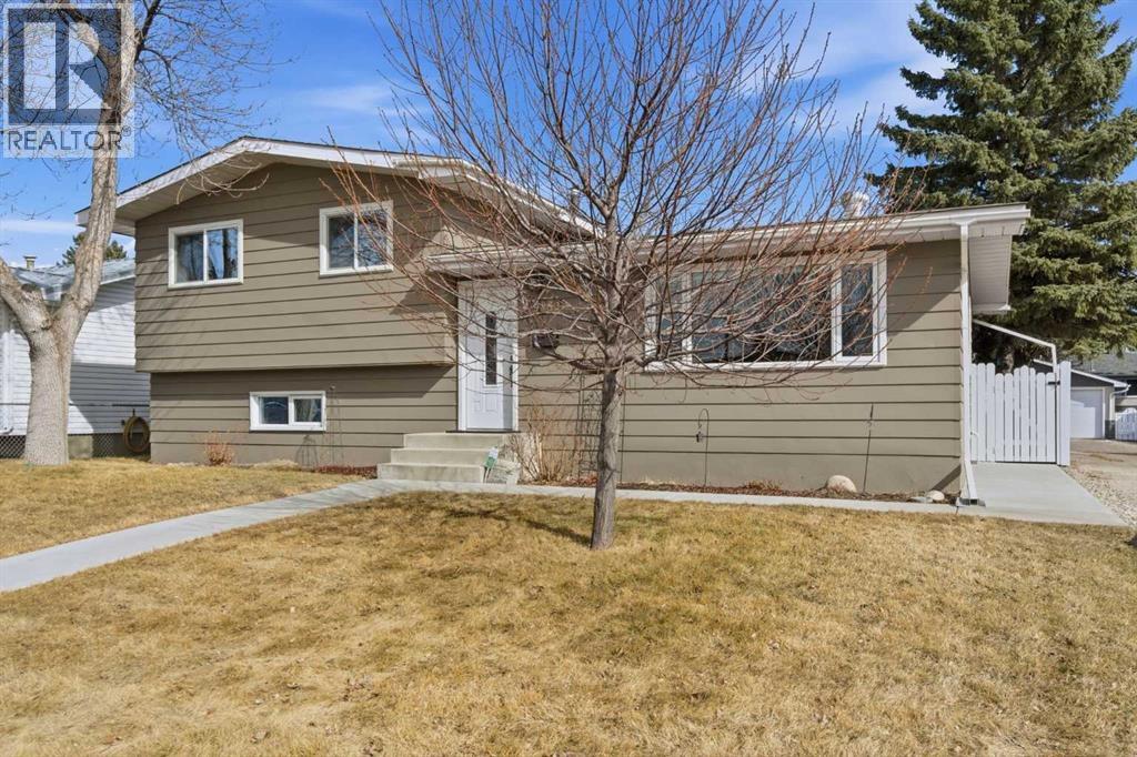 9852 Athens Road SE, Calgary, Alberta