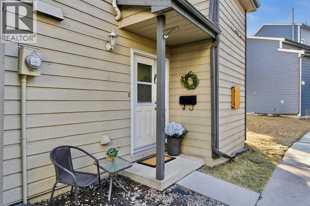 Single Family House for Sale in   Grier Place NE Greenview Calgary 