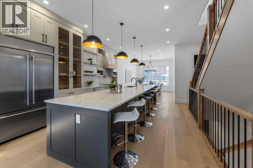 Single Family House for Sale in   Avenue SW North Glenmore Park Calgary 