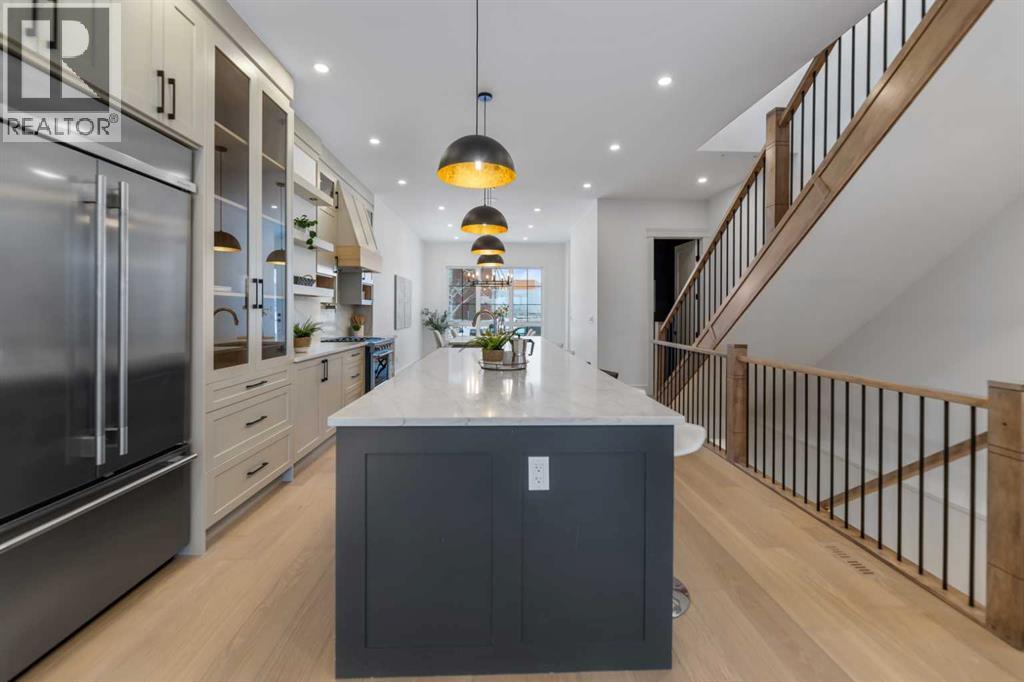 Single Family House for Sale in   Avenue SW North Glenmore Park Calgary 