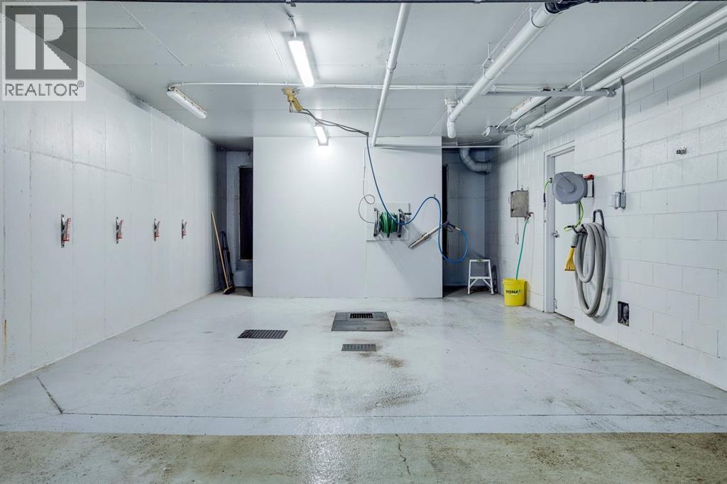 Single Family House for Sale in   Inverness Gate SE McKenzie Towne Calgary 