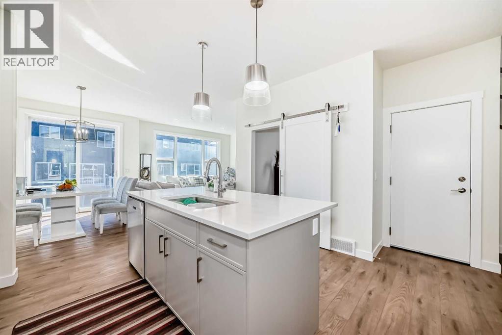 Single Family House for Sale in  Silver Spruce Grove SW Silverado Calgary 