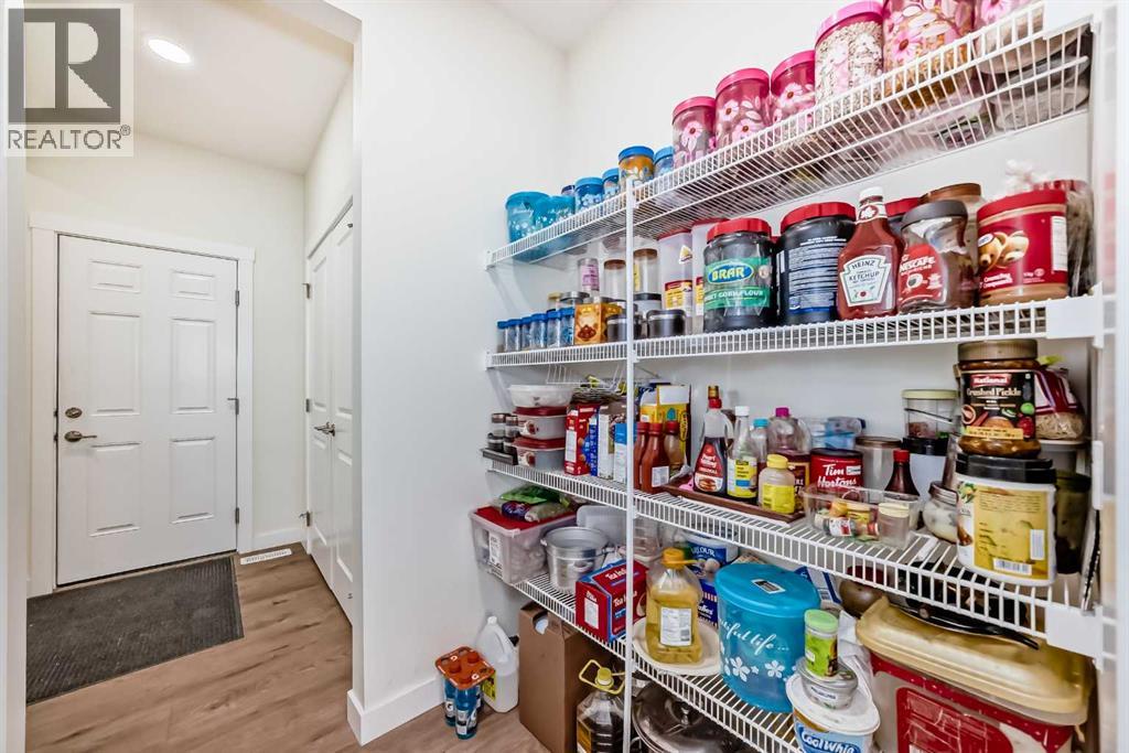 Single Family House for Sale in  Silver Spruce Grove SW Silverado Calgary 