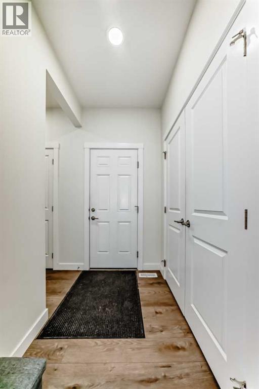 Single Family House for Sale in  Silver Spruce Grove SW Silverado Calgary 