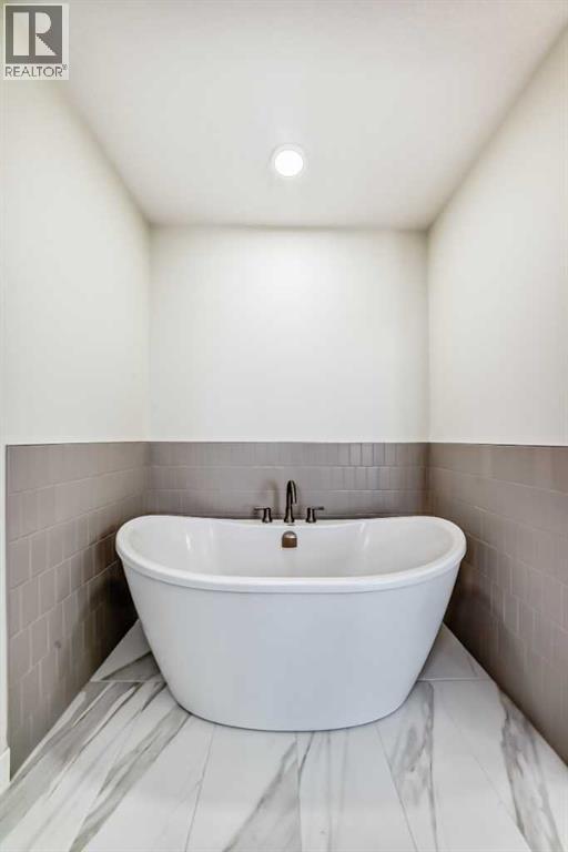 Single Family House for Sale in  Silver Spruce Grove SW Silverado Calgary 