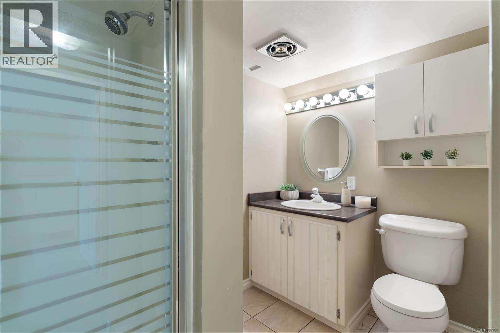  5054 Catalina Terrace, Saanich