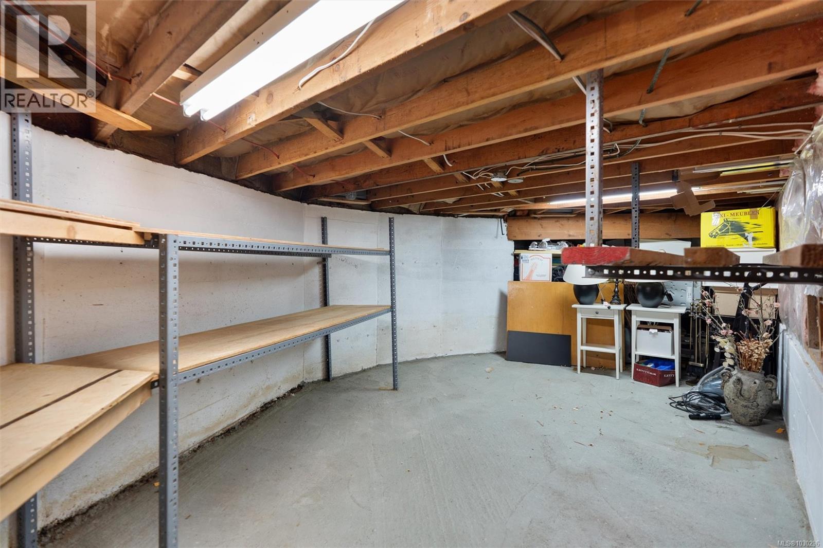  5054 Catalina Terrace, Saanich