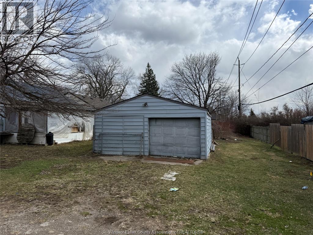 1303 Central - 6
