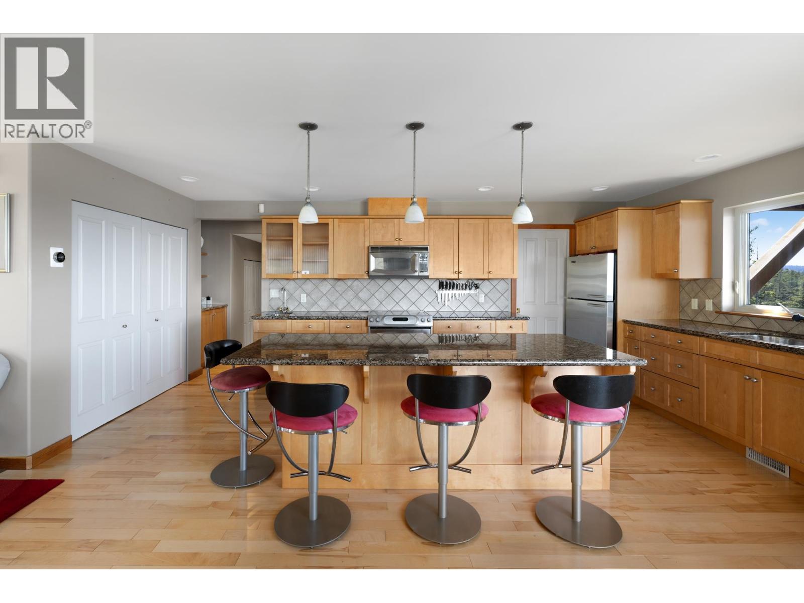 9987 WELCOME WYND, Halfmoon Bay