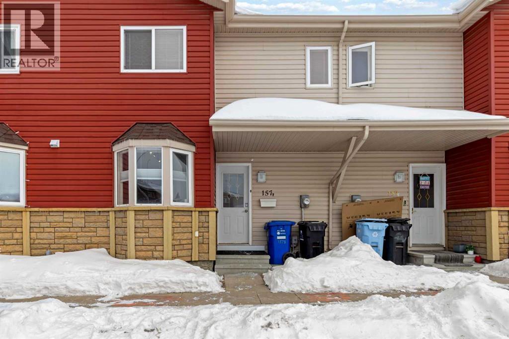 157 DICKINS Drive, Fort McMurray