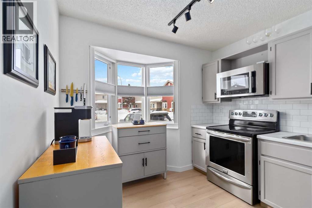 157 DICKINS Drive, Fort McMurray