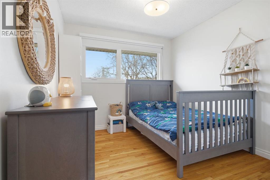 Single Family House 4 Level for Sale in  Lake Lucerne Drive SE Lake Bonavista Calgary 