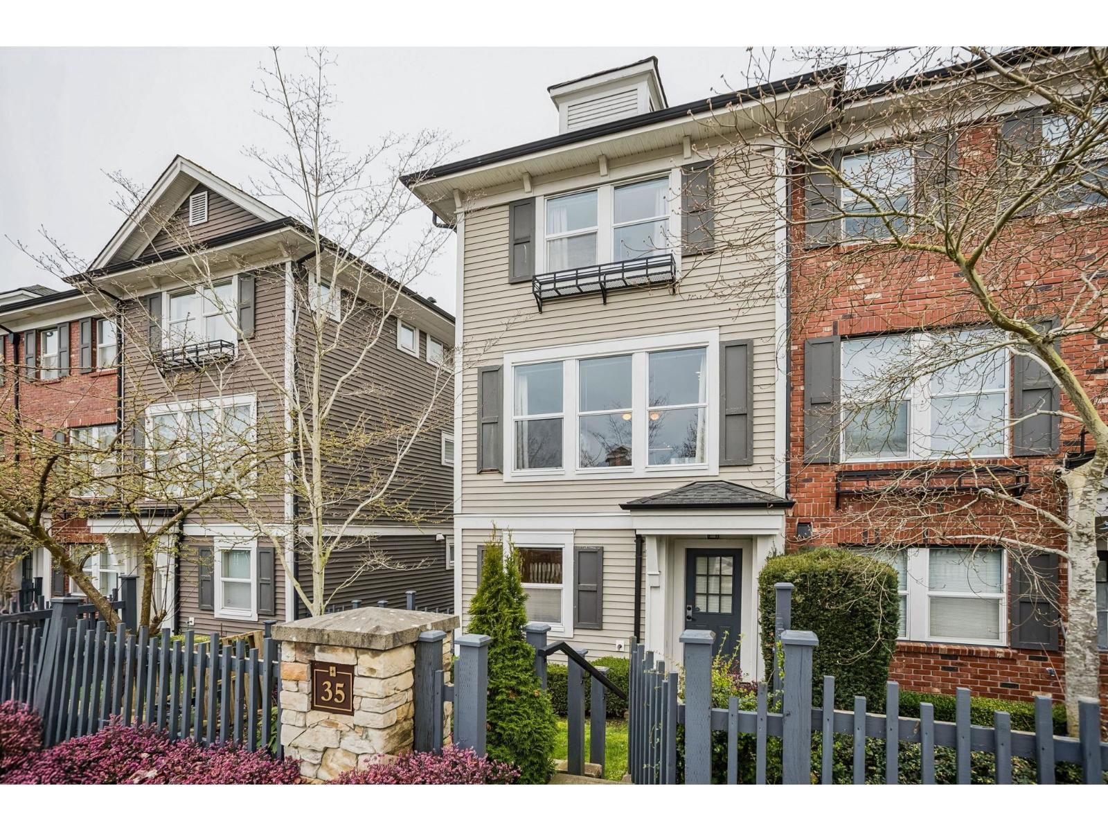 #35-10415 DELSOM Crescent, Delta