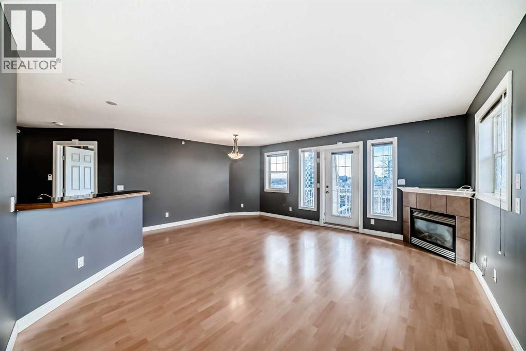 Single Family House for Sale in    Avenue NE Crescent Heights Calgary 