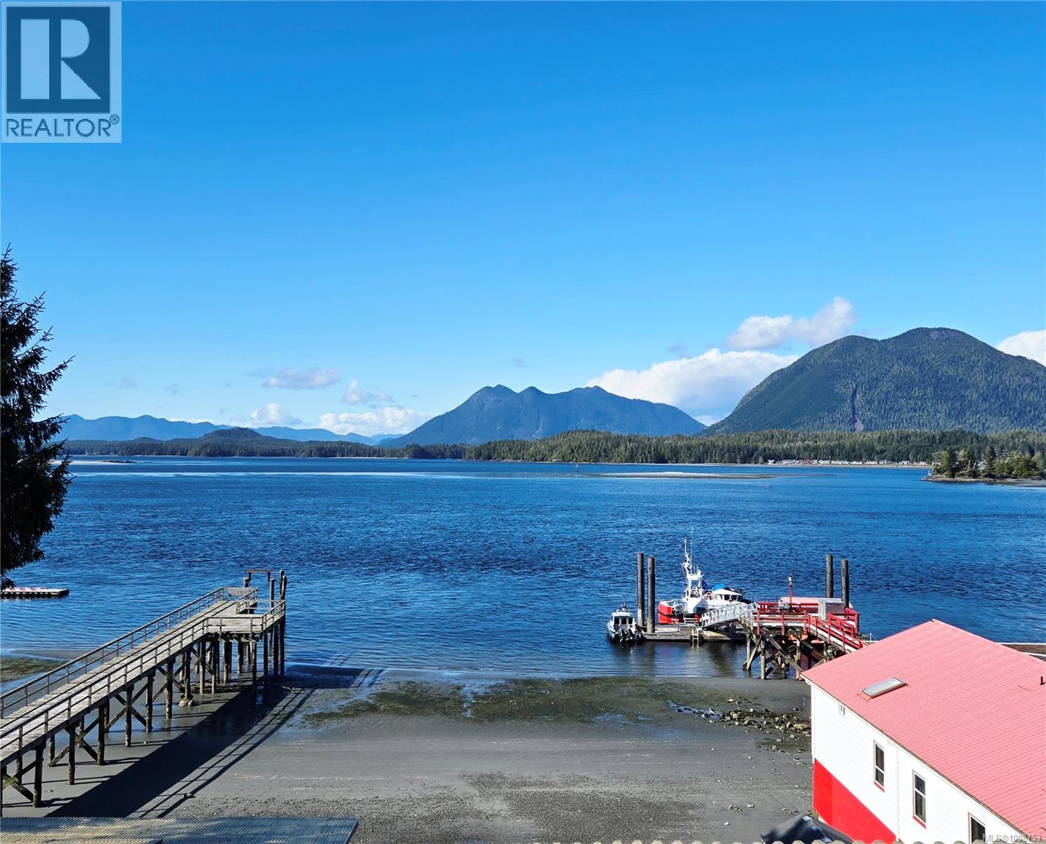 320 Main St, Tofino