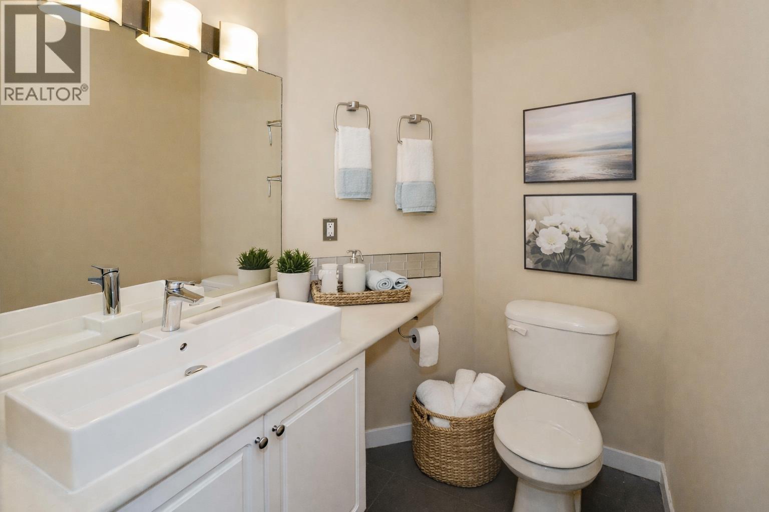 205 22720 119 AVENUE, Maple Ridge