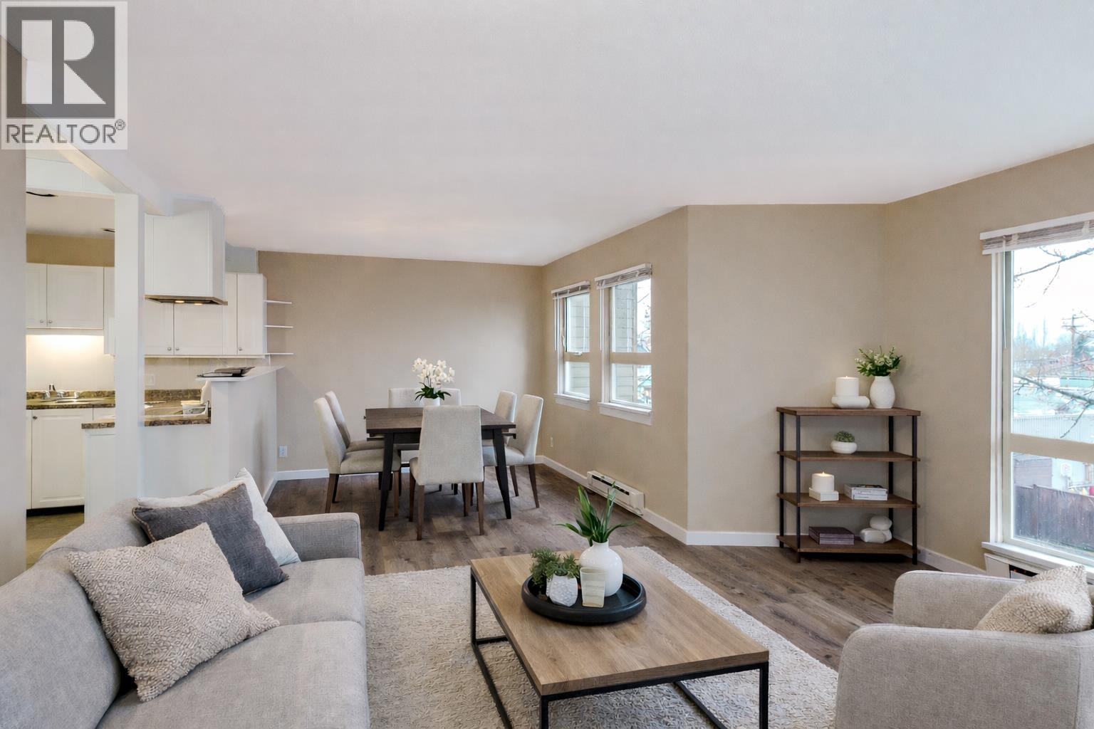 205 22720 119 AVENUE, Maple Ridge