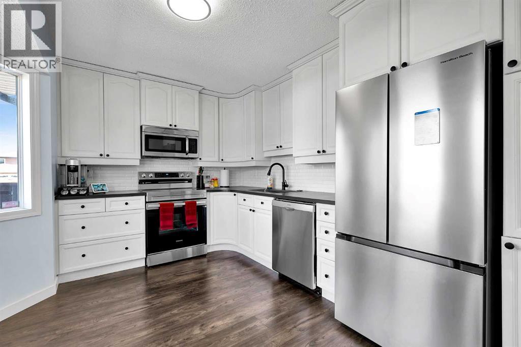 Single Family House for Sale in  Norfolk Drive NW Thorncliffe Calgary 