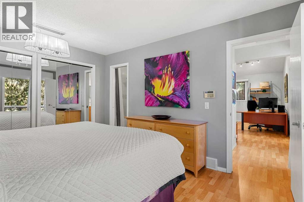 13, 10457 19 Street SW photo 16