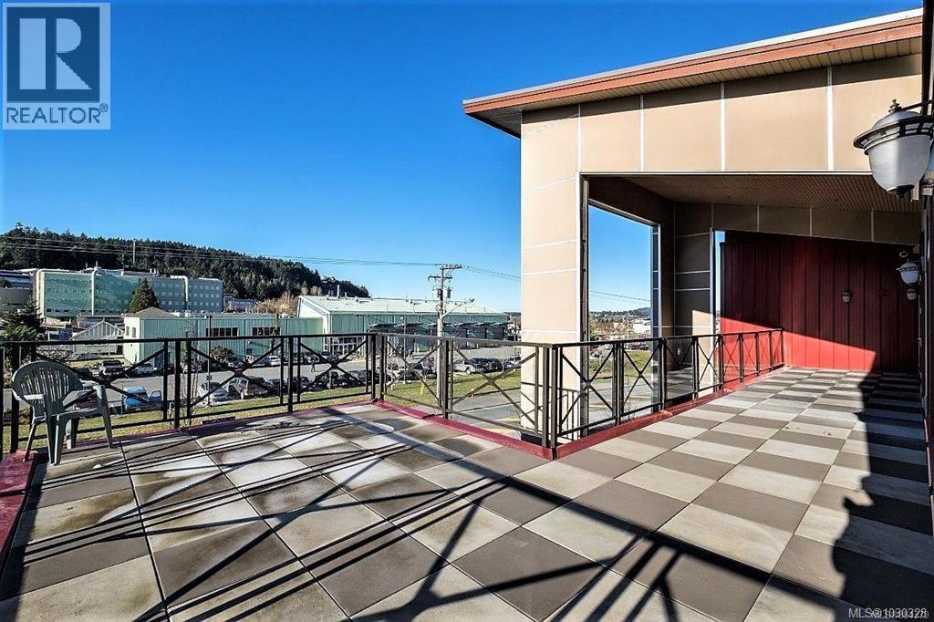 438 WAKESIAH AVE - 10